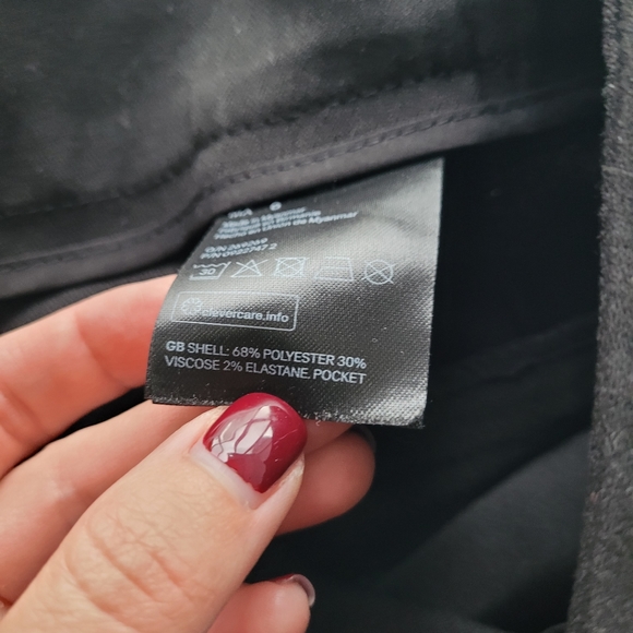 2/$20 👖 Trousers, Size 6 - Picture 3 of 4